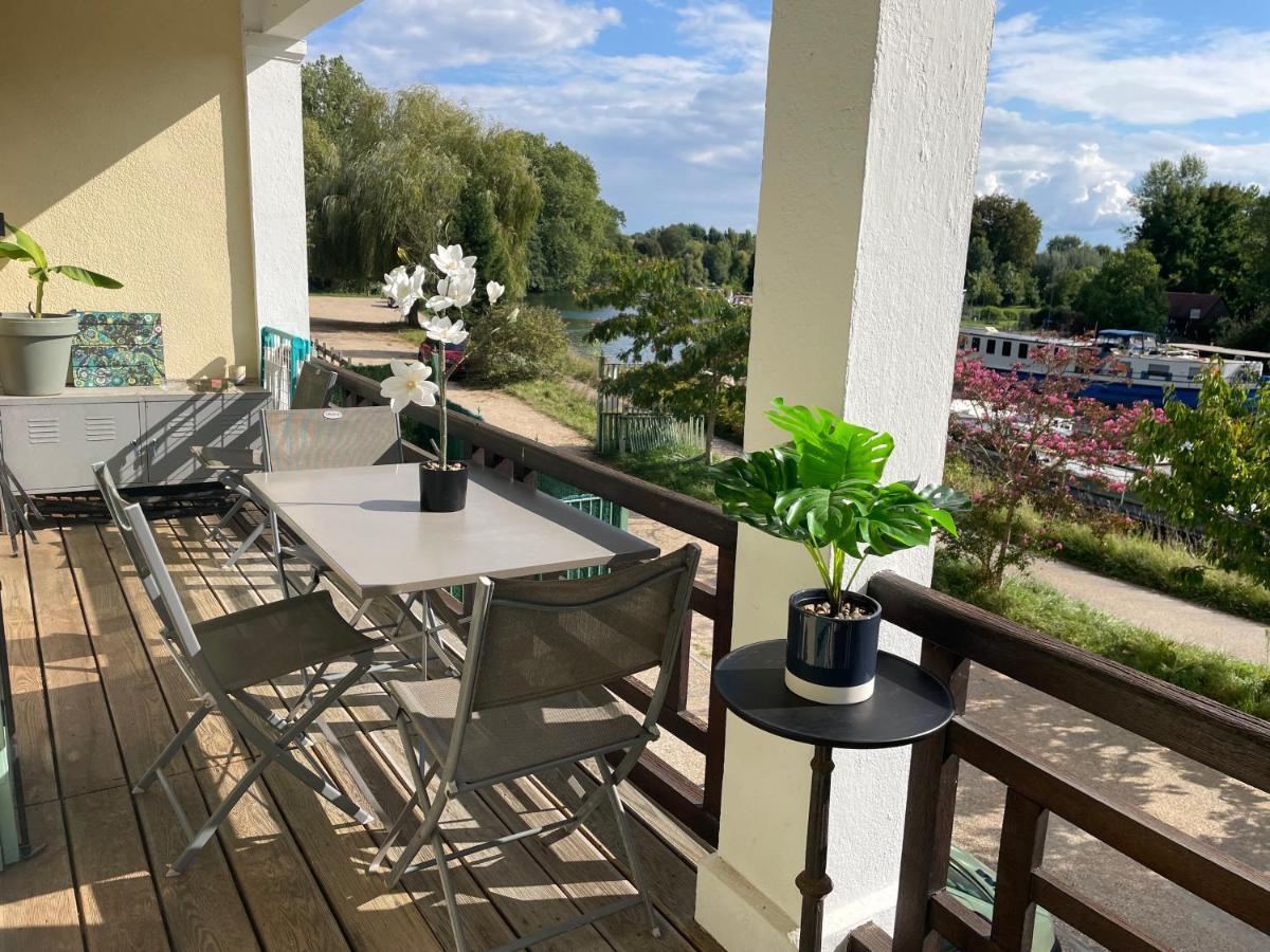 T3-Balcon Plein Sud-Acces Direct Au Bord Du Loing Apartment Moret sur Loing Bagian luar foto